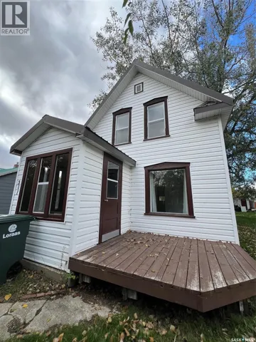 311 1st STREET W, Wilkie, Saskatchewan S0K4W0