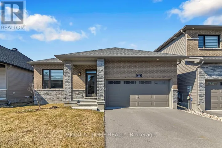 26 STICKLEBACK WAY, Ottawa, Ontario K4A1K9