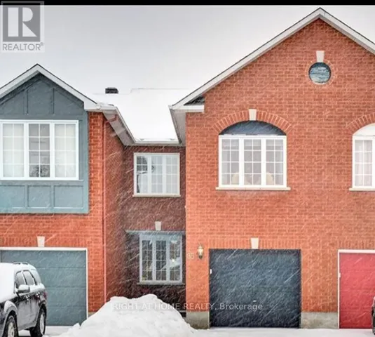 85 MARGRAVE AVENUE, Ottawa, Ontario K1T3Y1