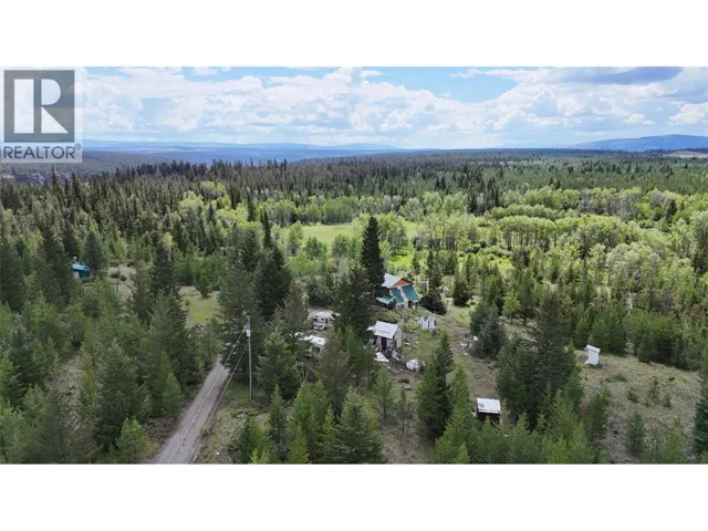 1400 Chasm Road, 70 Mile House, British Columbia V0K1K0