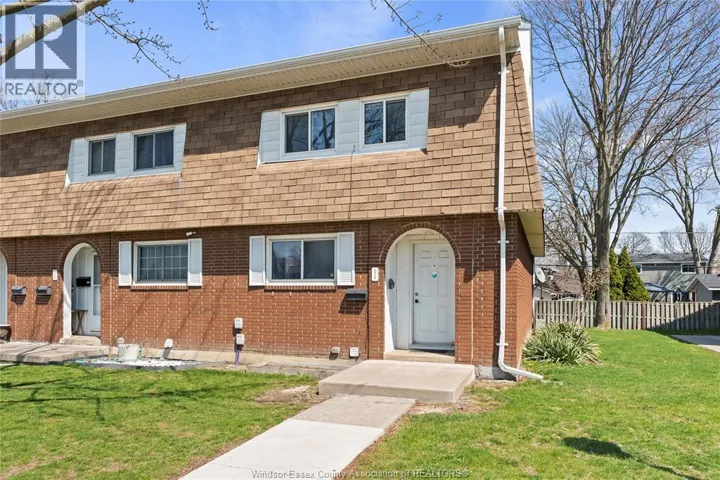 5513 CORONATION, Windsor, Ontario N8T1B2