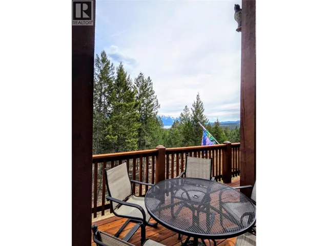 2600 Riverrock Way Unit# 5, Invermere, British Columbia V0A1K6