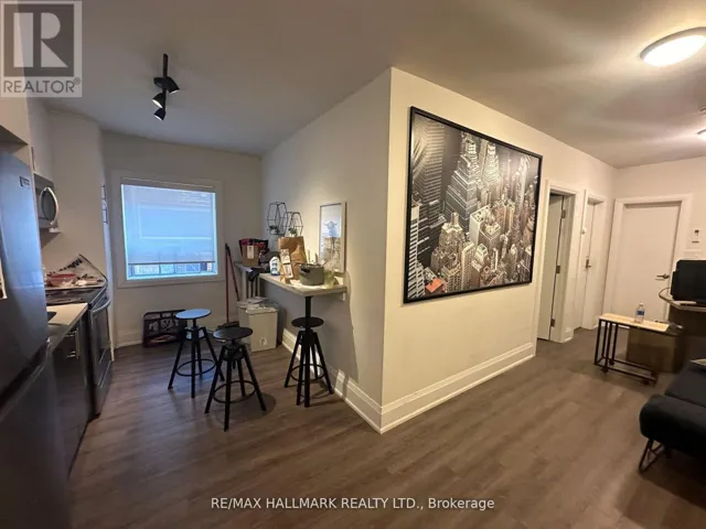 7 - 595 ST CLAIR AVENUE W, Toronto (Wychwood), Ontario M6C1A3