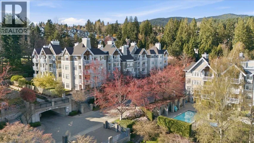 212 1428 PARKWAY BOULEVARD, Coquitlam, British Columbia V3E3L8