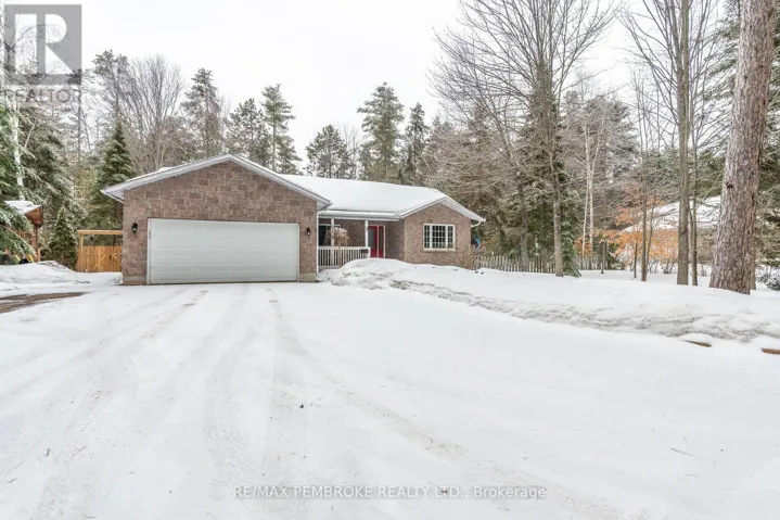 6 STEFFEN STREET, Petawawa, Ontario K8H3L8