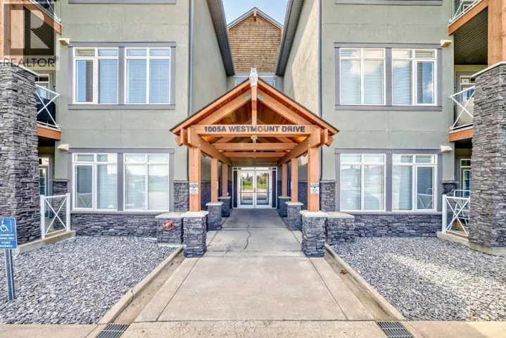 210, 1005A Westmount Drive, Strathmore, Alberta T1P0C3