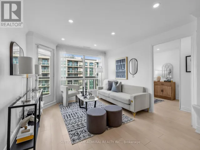 712 - 935 SHEPPARD AVENUE W, Toronto (Clanton Park), Ontario M3H2T7