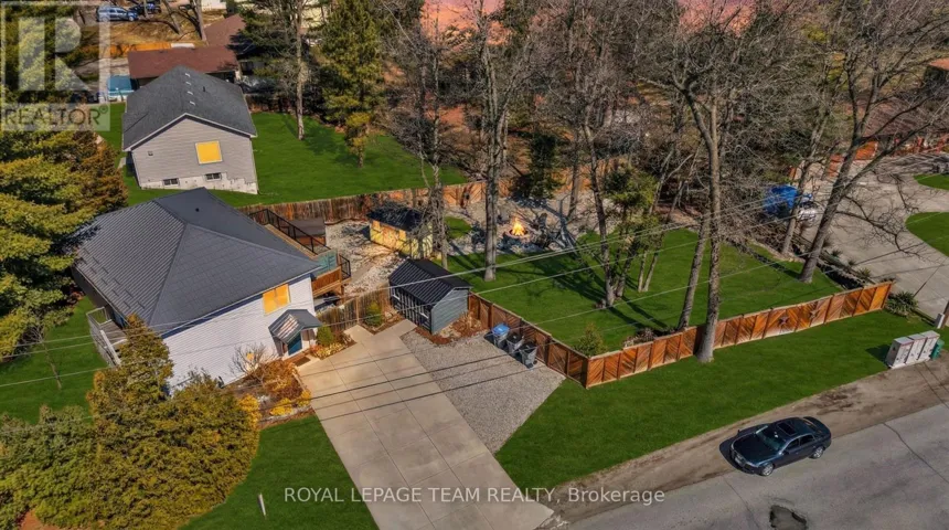 7706 ALFRED STREET ALFRED STREET, Lambton Shores (Port Franks), Ontario N0M2L0