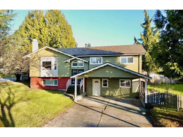 14458 CHARTWELL DRIVE, Surrey, British Columbia V3S5E4