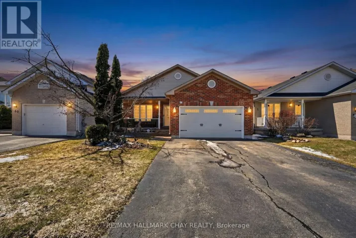 62 LEGGOTT AVENUE, Barrie (Painswick North), Ontario L4N8B1