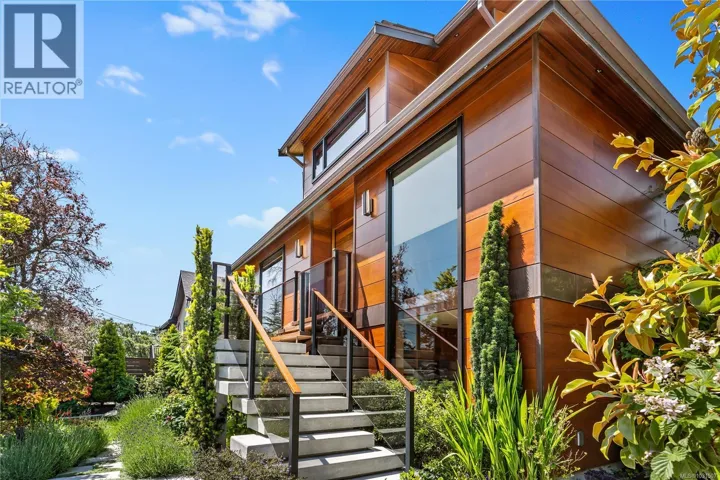 626 Monterey Ave, Oak Bay, British Columbia V8S4T9