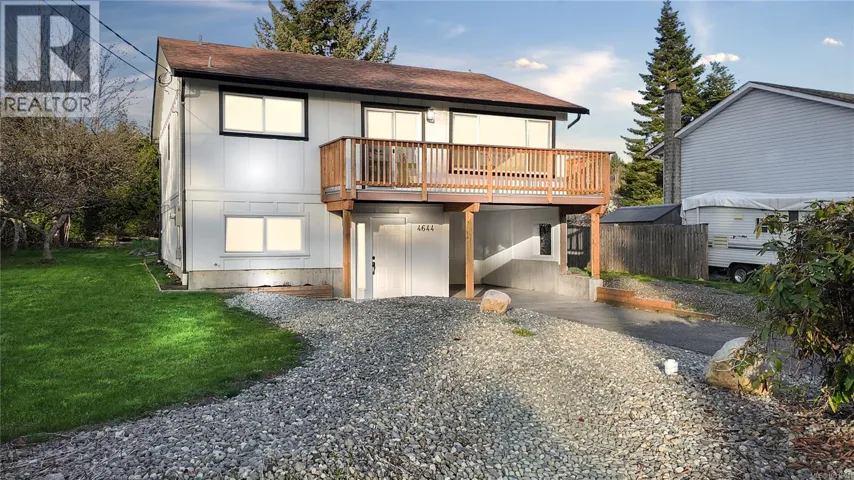 4644 Macintyre Ave, Courtenay, British Columbia V9N6R2