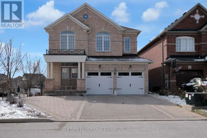 13 HEREFORDSHIRE CRESCENT NE, Newmarket (Woodland Hill), Ontario L9N0B7
