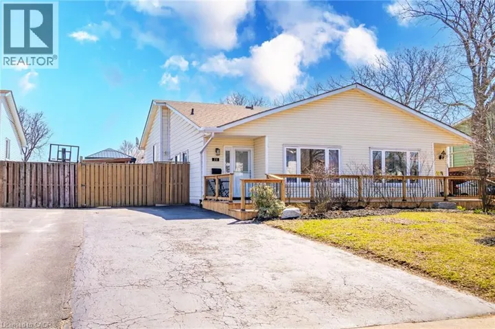 28 GOLDEN ORCHARD Drive, Hamilton, Ontario L9C6J5