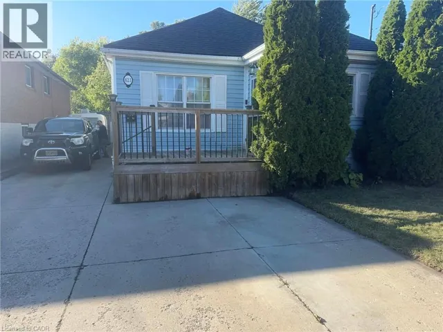 623 KNOX Avenue, Hamilton, Ontario L8H6K2
