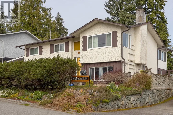 3267 Cook St, Chemainus, British Columbia V0R1K2