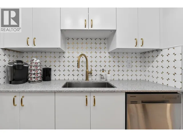311 1010 HOWE STREET, Vancouver, British Columbia V6Z1P5
