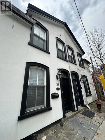 39 BISHOP STREET, Toronto (Annex), Ontario M5R1N3