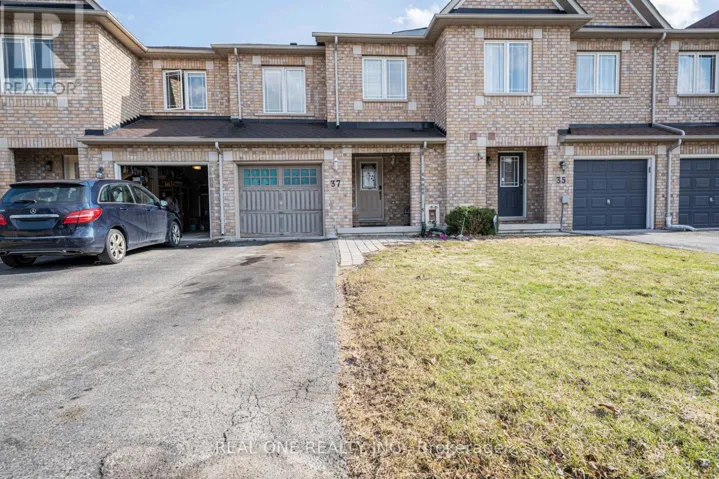 37 BILBROUGH STREET, Aurora, Ontario L4G7W3