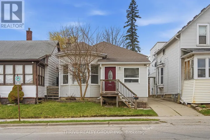 152 ROSS STREET, St. Thomas, Ontario N5R3Y1