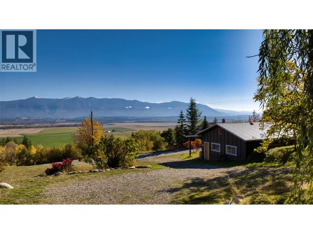 1017 Simmons Road, Creston, British Columbia V0B1G7