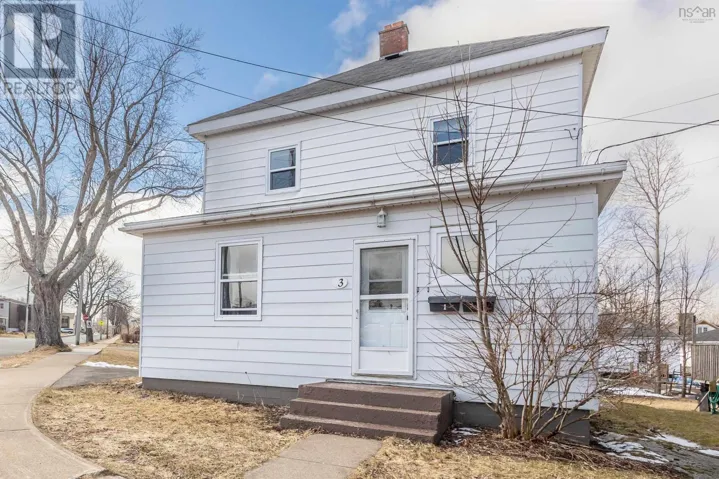 3 Davenport Road, Sydney, Nova Scotia B1P2R2