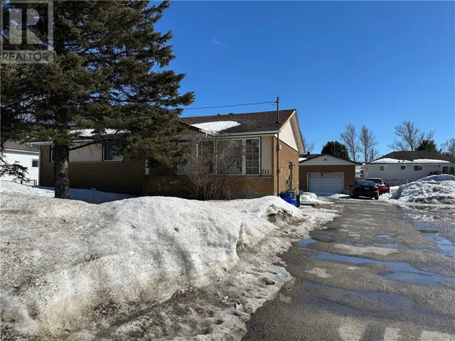 211 Cote Boulevard SW, Hanmer, Ontario P3P1M6