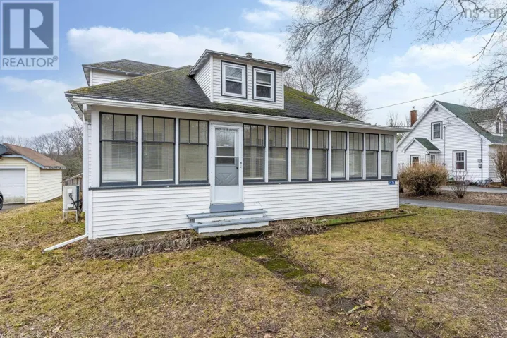 2576 1 Highway, Aylesford, Nova Scotia B0P1C0