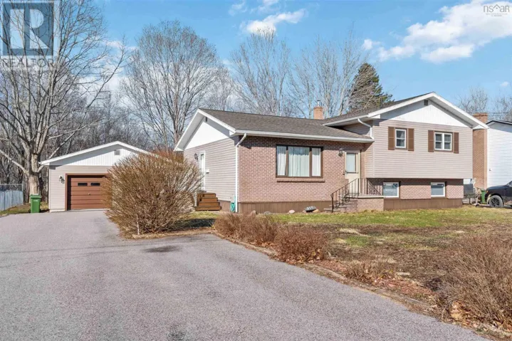 955 Labrador Lane, Greenwood, Nova Scotia B0P1N0