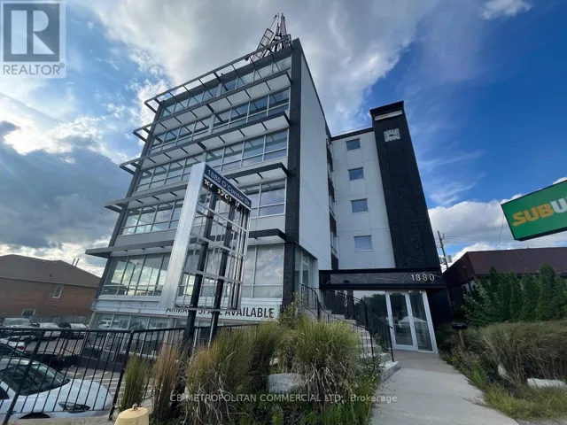 500 - 1880 O'CONNOR DRIVE, Toronto (Victoria Village), Ontario M4A1W9