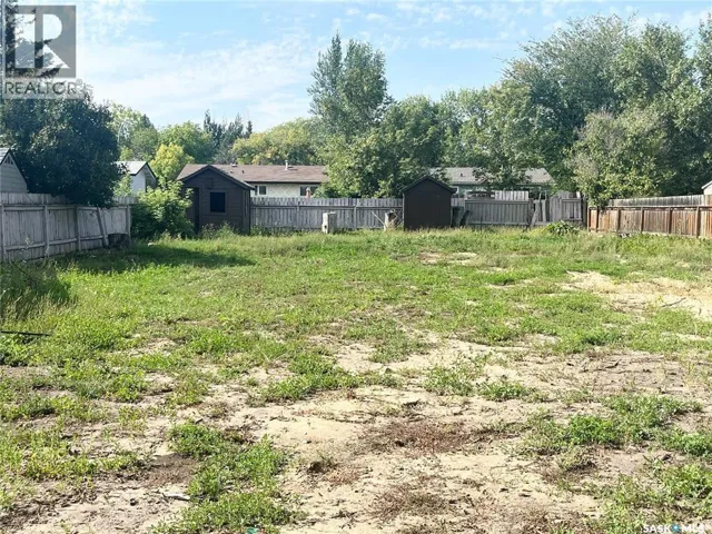 2121 95th STREET, North Battleford, Saskatchewan S9A3G2