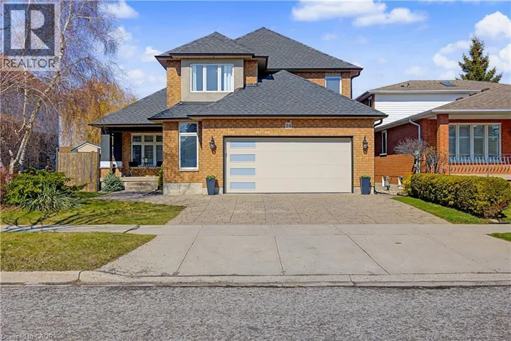 34 HIGHBURY Drive, Stoney Creek, Ontario L8J2T4