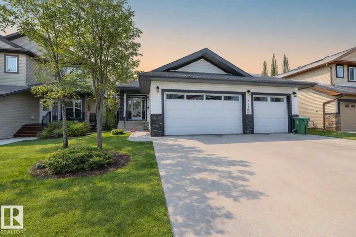 307 RAVINE CL, Devon, Alberta T9G0A2