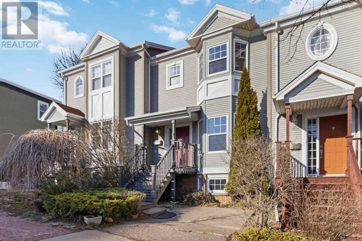 24 KING Street, Dartmouth, Nova Scotia B2Y2R4