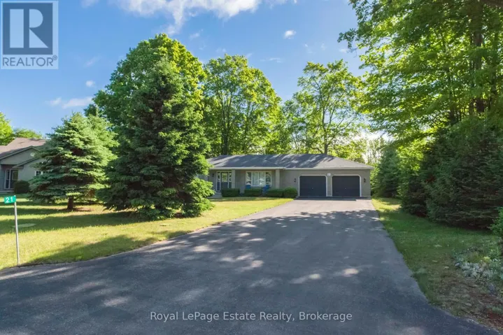 21 SAUBLE WOODS CRESCENT, South Bruce Peninsula, Ontario N0H2G0