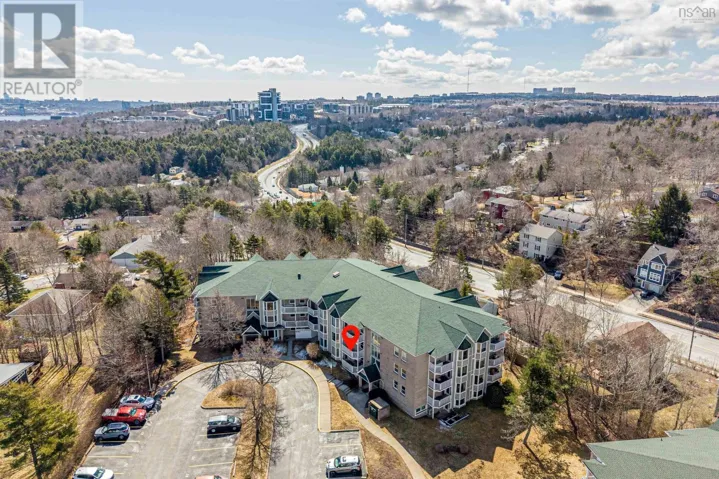 307 87 Kearney Lake Road, Halifax, Nova Scotia B3M4H1