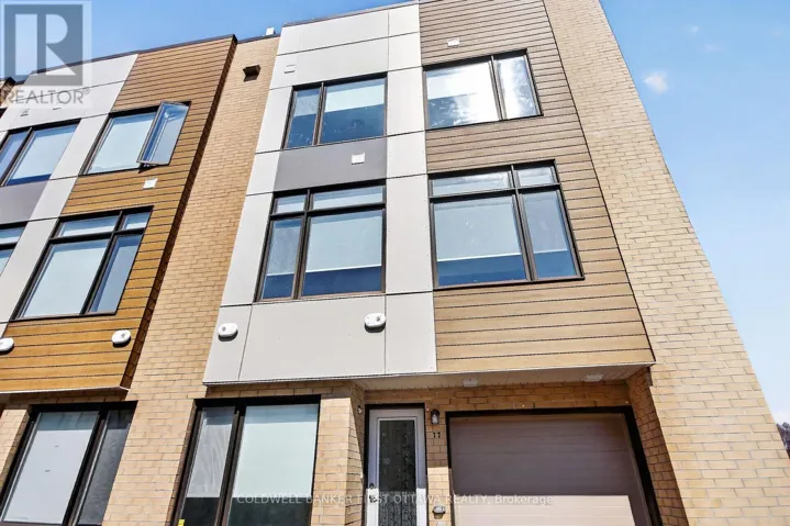 77 CHERRY BLOSSOM PRIVATE, Ottawa, Ontario K2H6Z9
