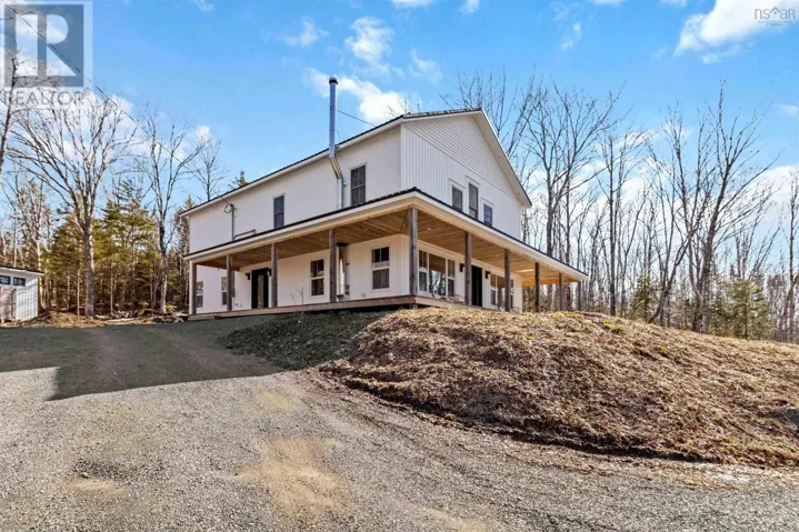 64 Lily Lake Road, Lakelands, Nova Scotia B0N1Z0