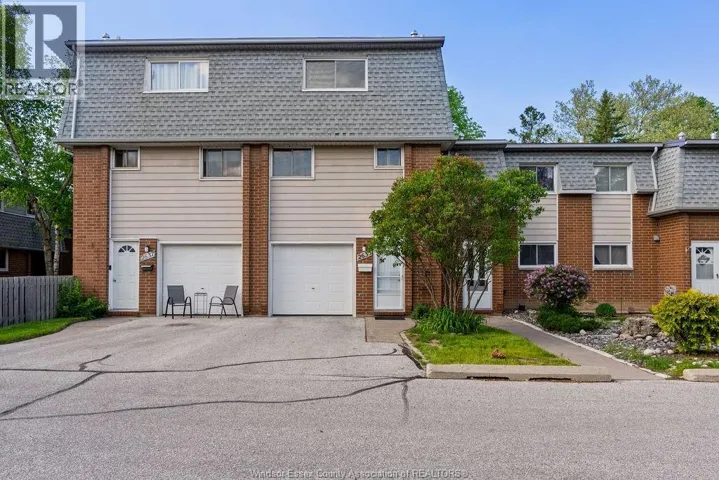 2635 VINE COURT Unit# 51, Windsor, Ontario N8T2X4