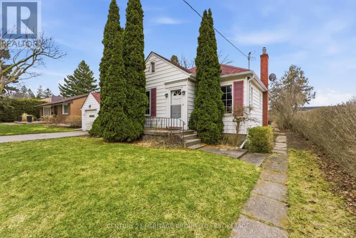 1033 KING STREET E, Oshawa (Donevan), Ontario L1H1H4