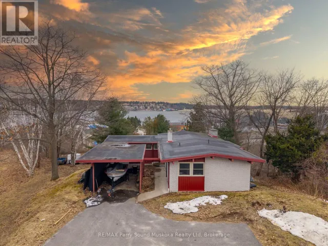 8 SUNSET AVENUE, Parry Sound, Ontario P2A1A5