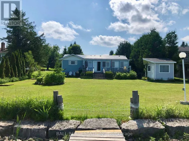 11 LAKEVIEW CRESCENT, Kawartha Lakes (Bobcaygeon), Ontario K0M1A0