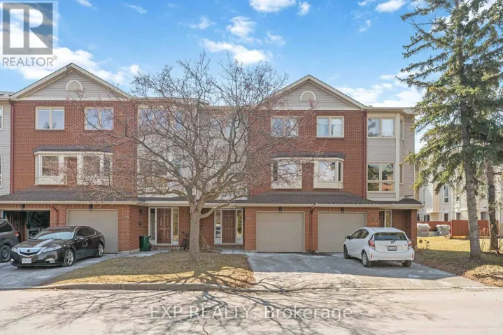 E - 1 CRESTLEA CRESCENT, Ottawa, Ontario K2G4N1
