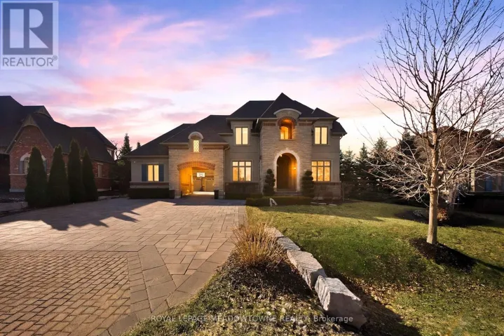 6 HOLDROYD COURT, Halton Hills (Glen Williams), Ontario L7G0E8