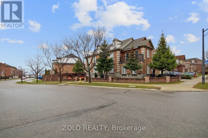 16 SERGIO MARCHI (LOWER) STREET, Toronto (Downsview-Roding-CFB), Ontario M3L0B7