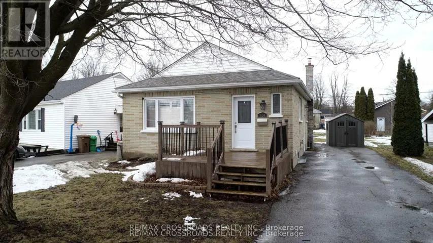 814 NICHOLLS STREET, Peterborough (Northcrest Ward 5), Ontario K9H5T8