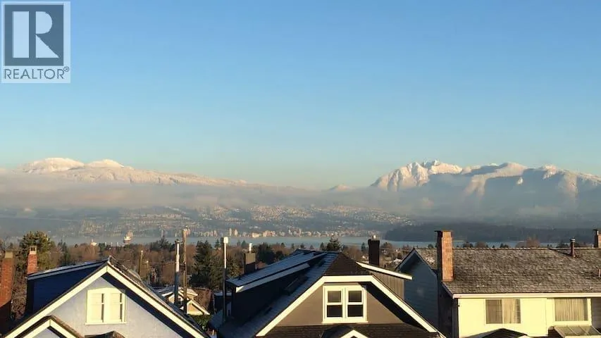 3400 W 18TH AVENUE, Vancouver, British Columbia V6S1A7