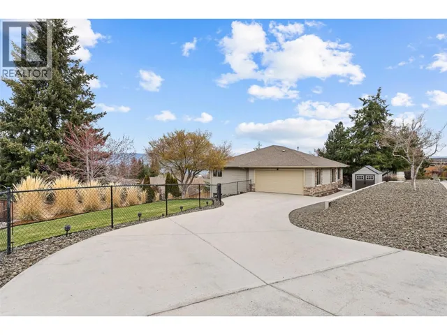5190 Cobble Crescent, Kelowna, British Columbia V1W4Y8