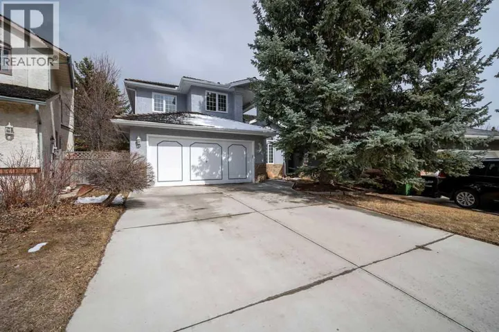 207 Shawnee Mews SW, Calgary, Alberta T2Y1W4