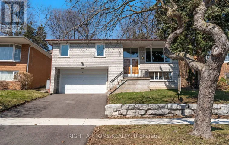 41 KNOLL DRIVE, Toronto (Edenbridge-Humber Valley), Ontario M9A4G9